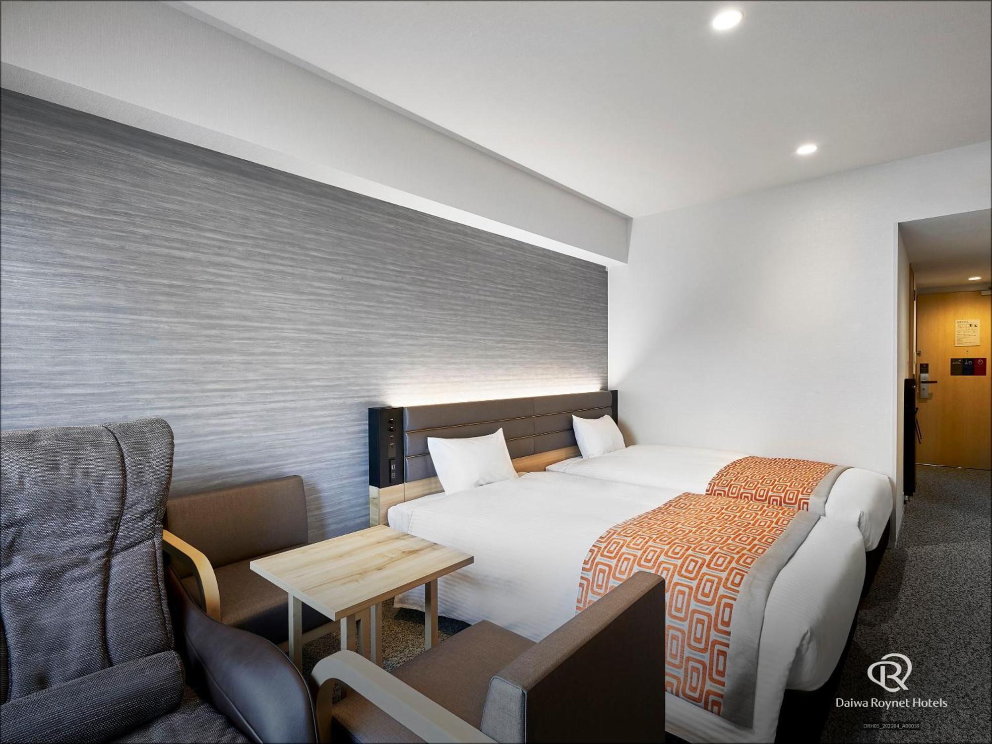 Daiwa Roynet Hotel Kobe-Sannomiya Premier חדר תמונה